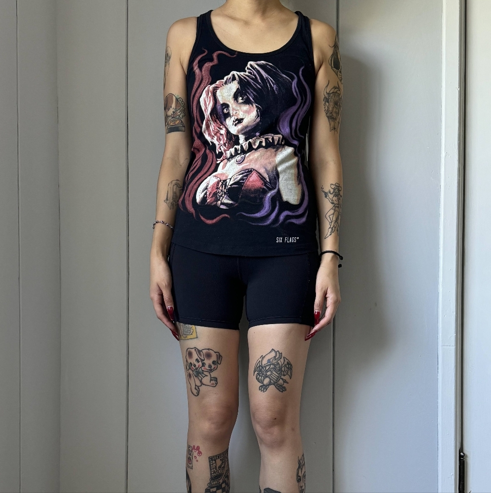 Harley Quinn Six Flags Tank Top Small